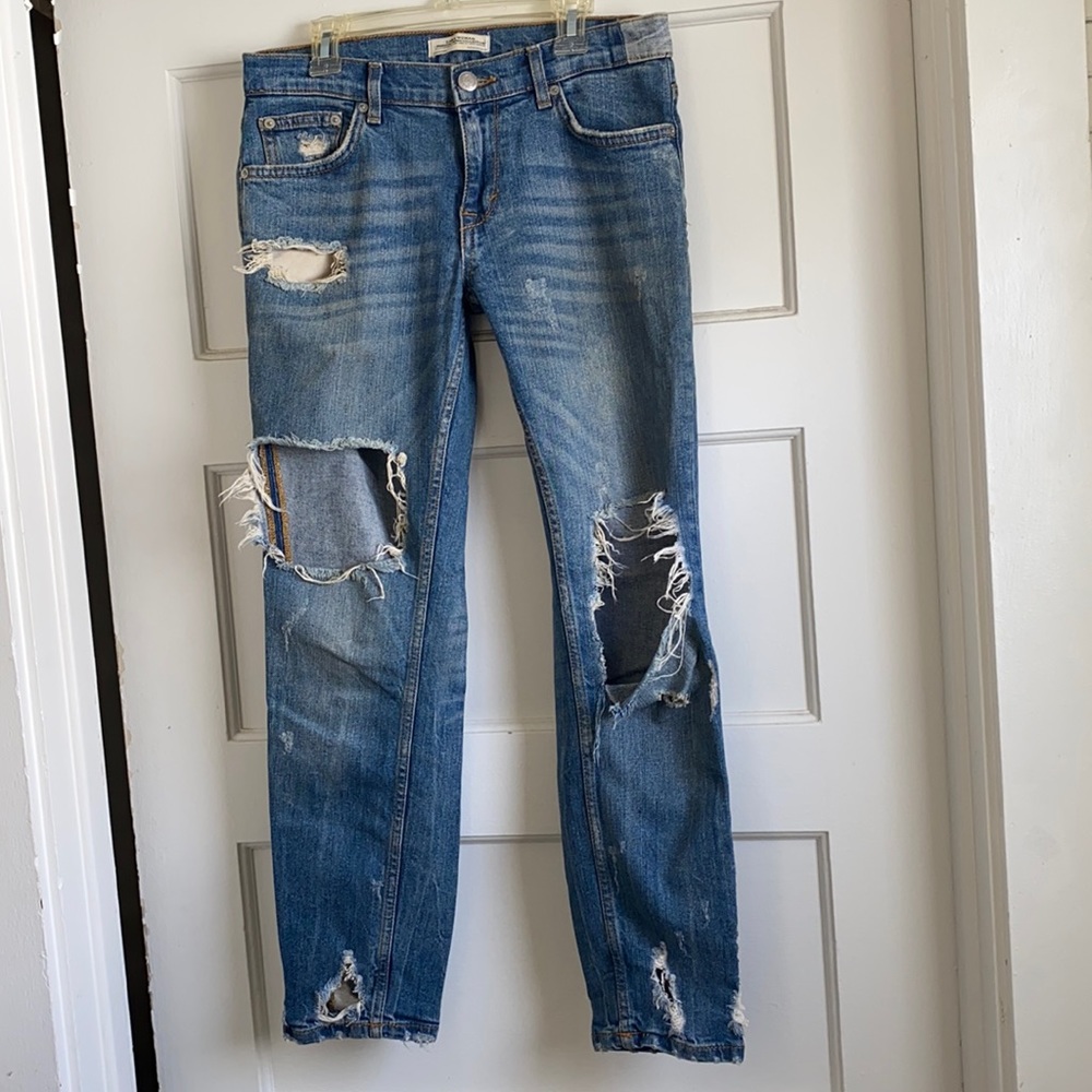 Zara premium women’s cropped destroyed denim